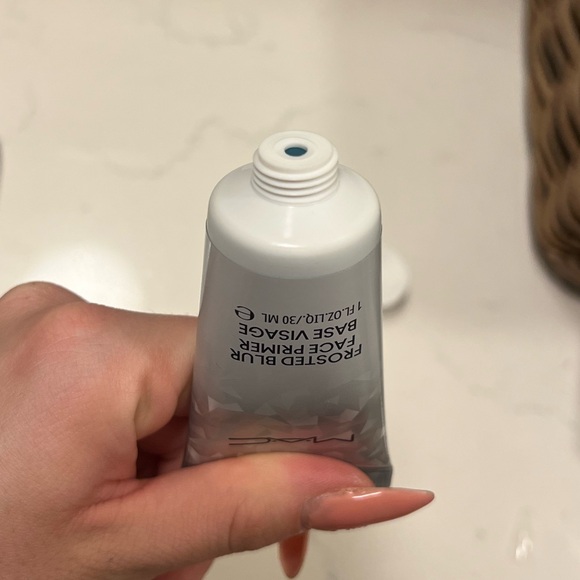Mac FROSTED BLUR FACE PRIMER BASE VISAGE - Picture 4 of 4